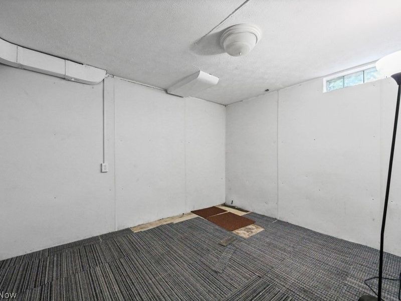 1115 Eastland Avenue, Akron, OH 44305 Photo 38