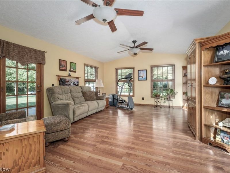 1700 Kenyon Avenue SW, Massillon, OH 44647 Photo 18