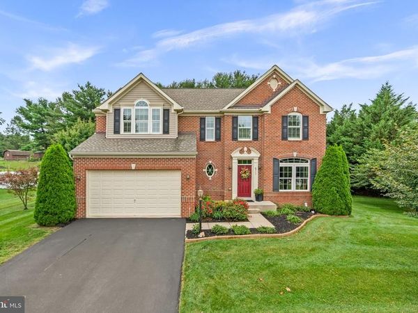 8711 FAIRWAY COURT , SEVEN VALLEYS, PA 17360