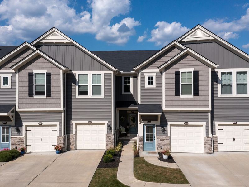 700 Streamside Drive, Unit Upper, Alexandria, KY 41001 Photo 3