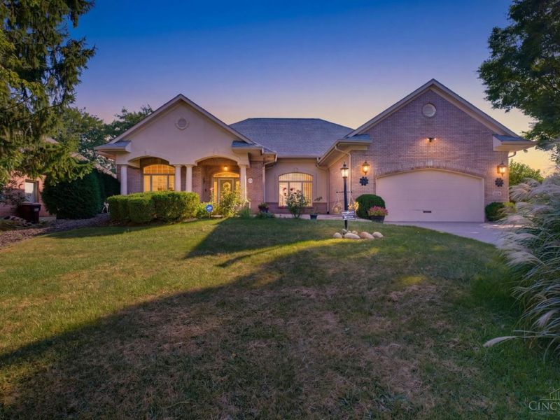 2824 Legend Falls Court, Beavercreek Township, OH 45431 Photo 11