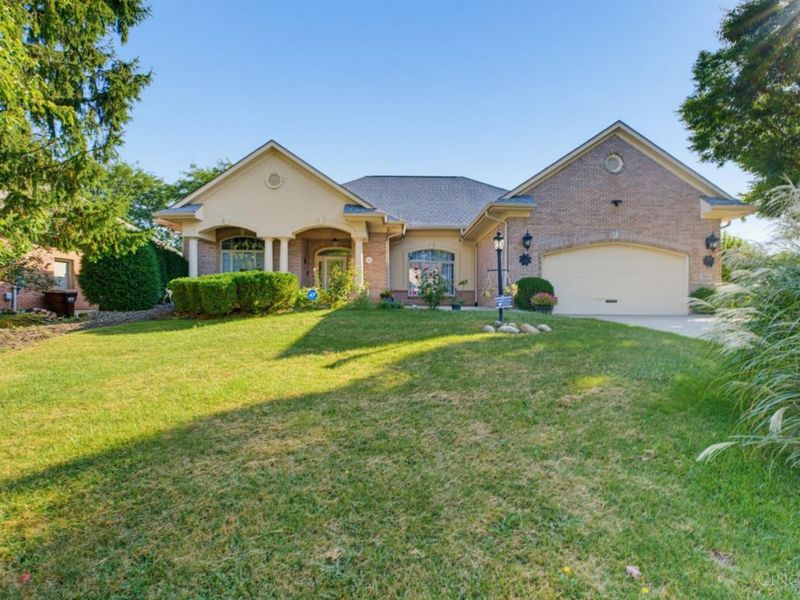 2824 Legend Falls Court, Beavercreek Township, OH 45431 Photo 2