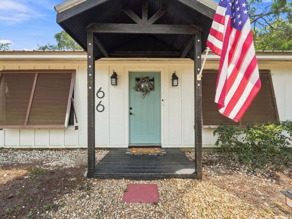 66 Sixth Avenue, Shalimar, FL 32579