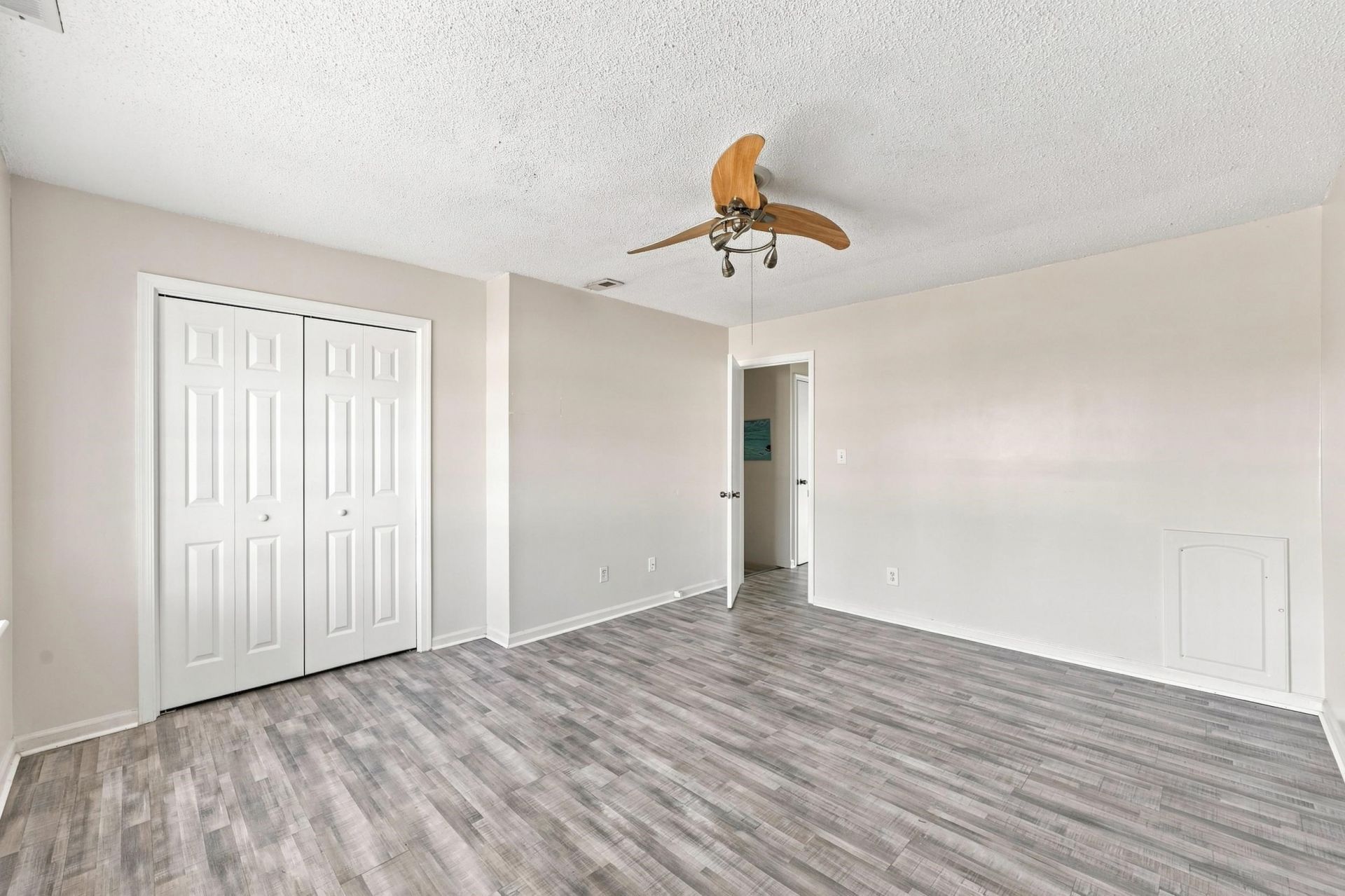 1708 Fawn Vista Dr. N Photo 21