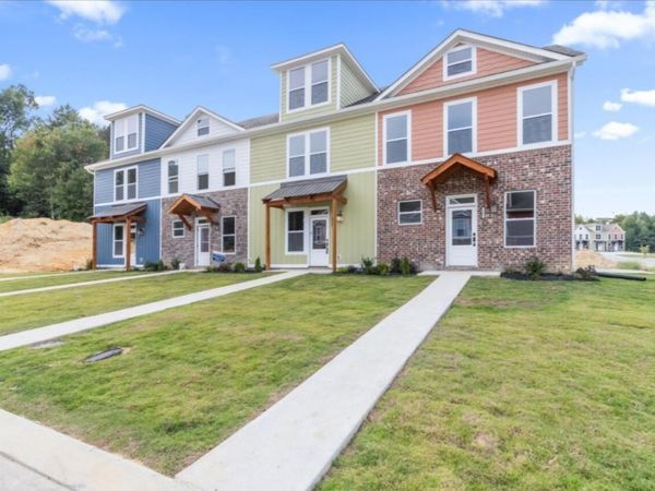 19111913 , 1915, 1917 Cypress Lane , Cleveland, TN 37323