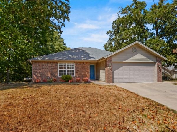 3 Webbly Lane , Bella Vista, AR 72714