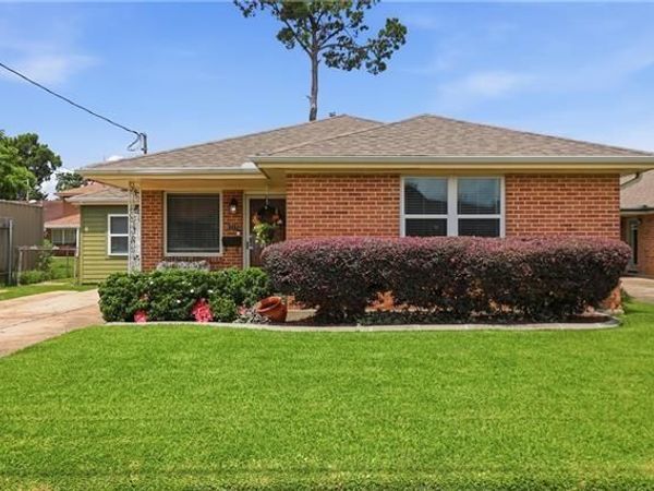 1717 TAYLOR Street , Kenner, LA 70062