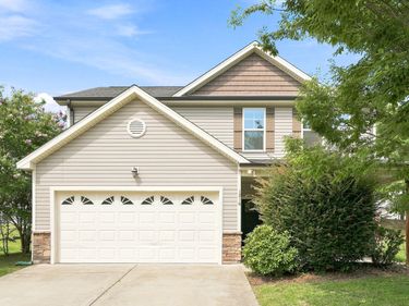 1216 Braemar Highland Drive, Zebulon, NC 27597
