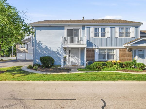 1645 Timber Trail , Unit D, Wheaton, IL 60189