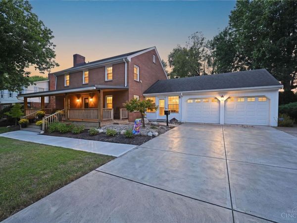 1345 Oak Knoll Drive, Cincinnati, OH 45224