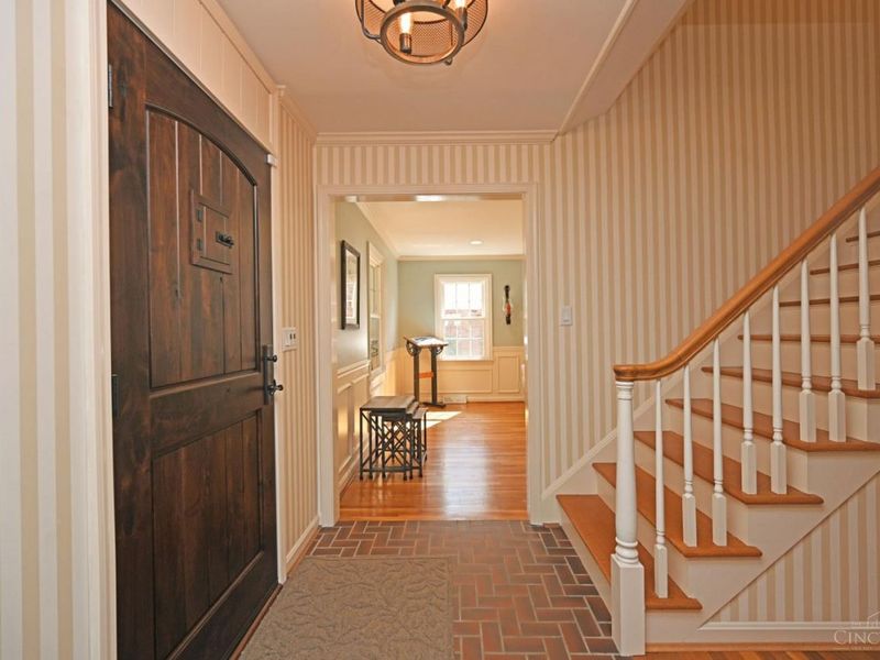 1345 Oak Knoll Drive, Cincinnati, OH 45224 Photo 13