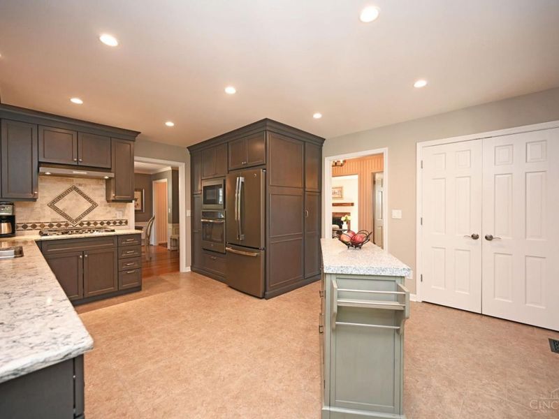 1345 Oak Knoll Drive, Cincinnati, OH 45224 Photo 33