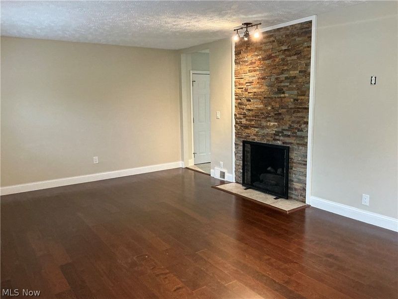 3653 Brainard Road, Woodmere, OH 44122 Photo 12