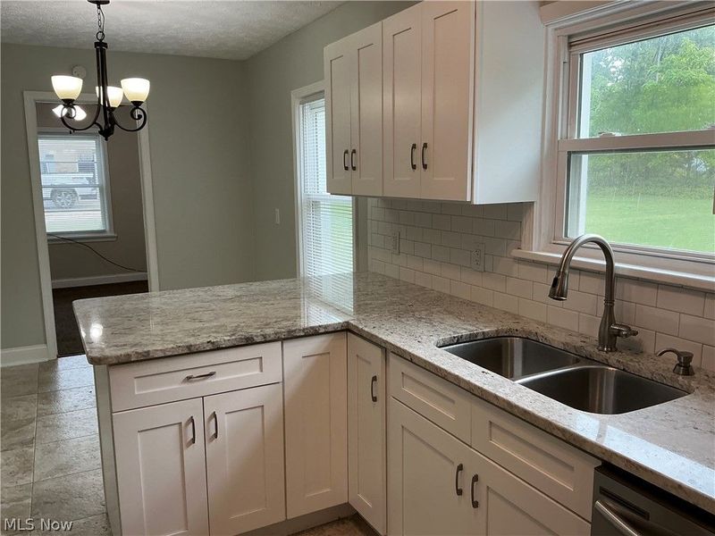 3653 Brainard Road, Woodmere, OH 44122 Photo 16