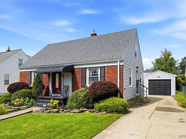 79 Kenview Avenue , Buffalo, NY 14217