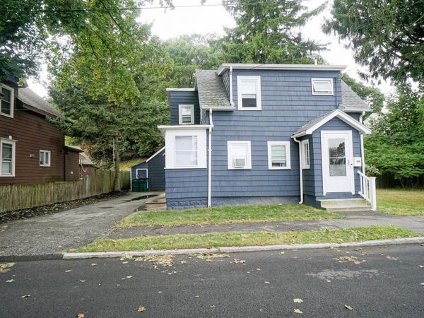12 Bailey St, Lynn, MA 01904