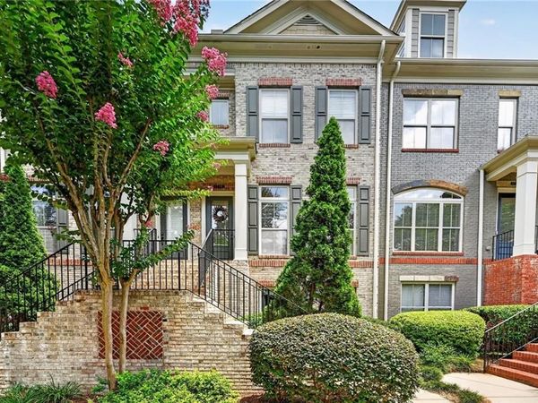 1738 Breyerton Drive NE, Atlanta, GA 30329