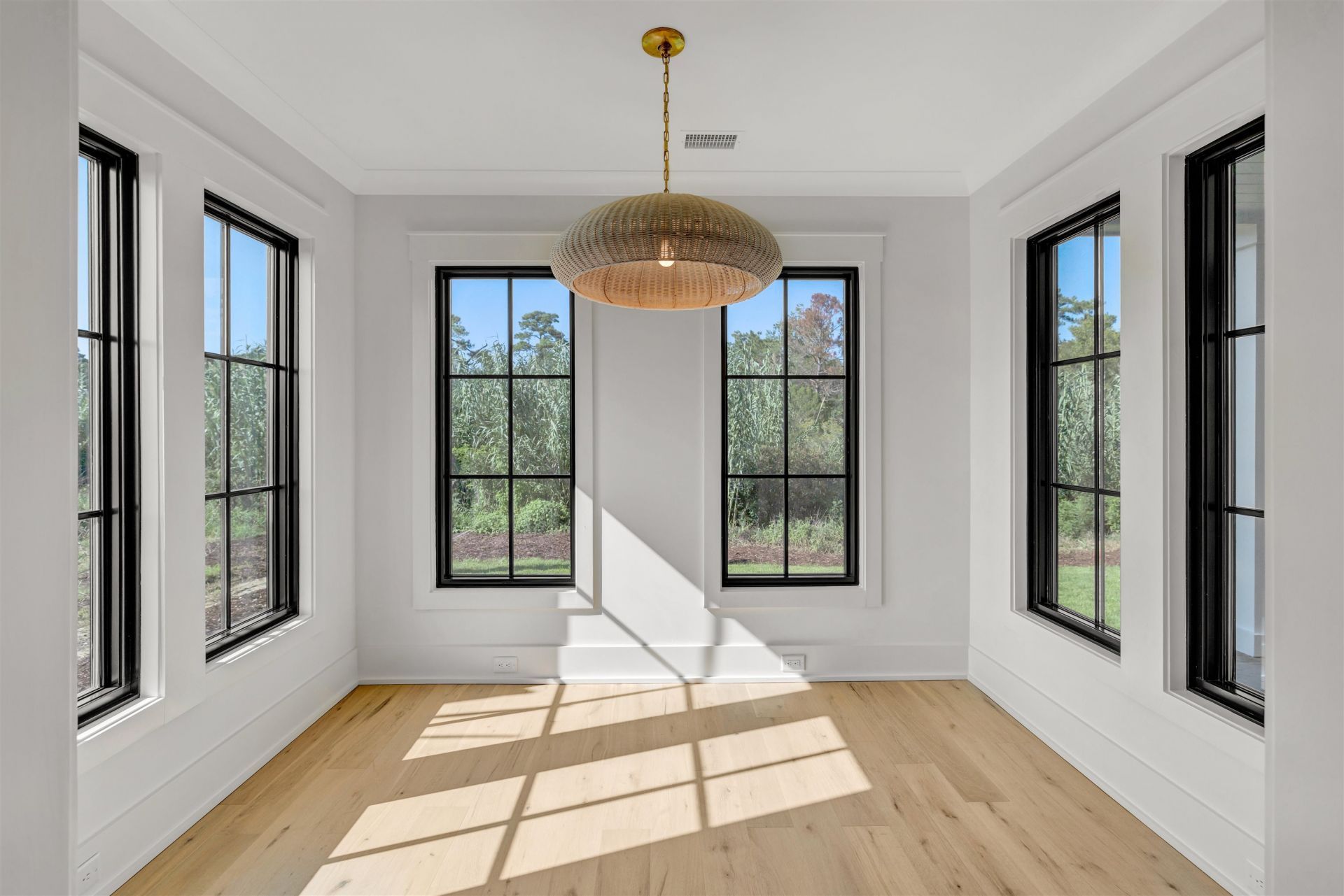 1509 Cravens St. Photo 40