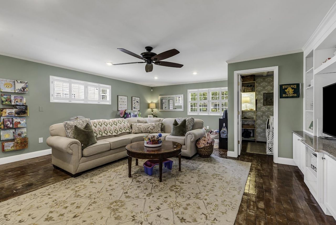 5803 Longleaf Dr. Photo 40