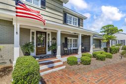 5803 Longleaf Dr. photo 4