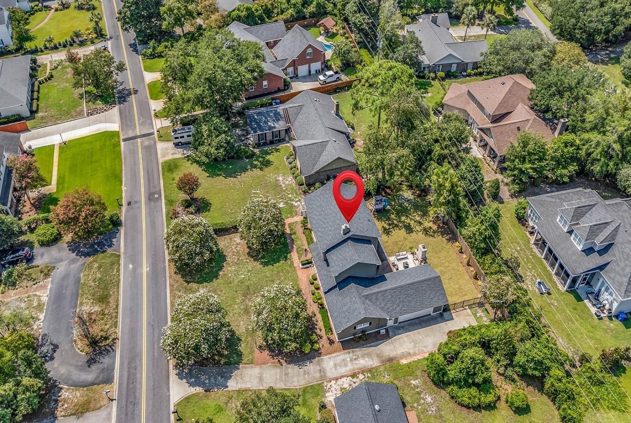 5803 Longleaf Dr. Photo 74
