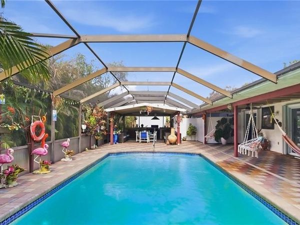 208 Daleview AVE , LEHIGH ACRES, FL 33936