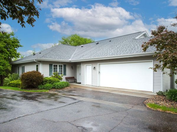 2645 Golf View Drive, River Falls, WI 54022