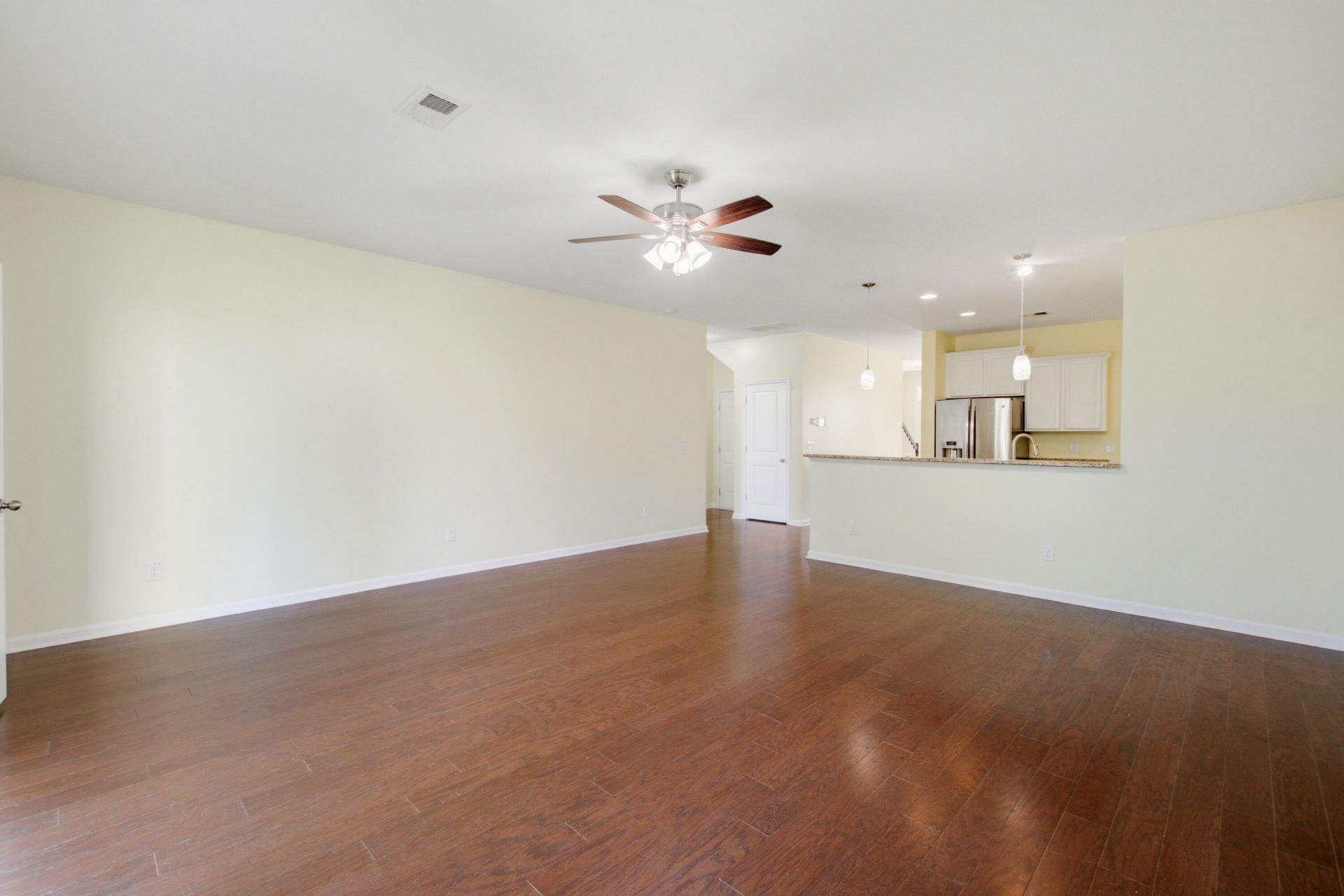 128 Carolina Wren Avenue Photo 21