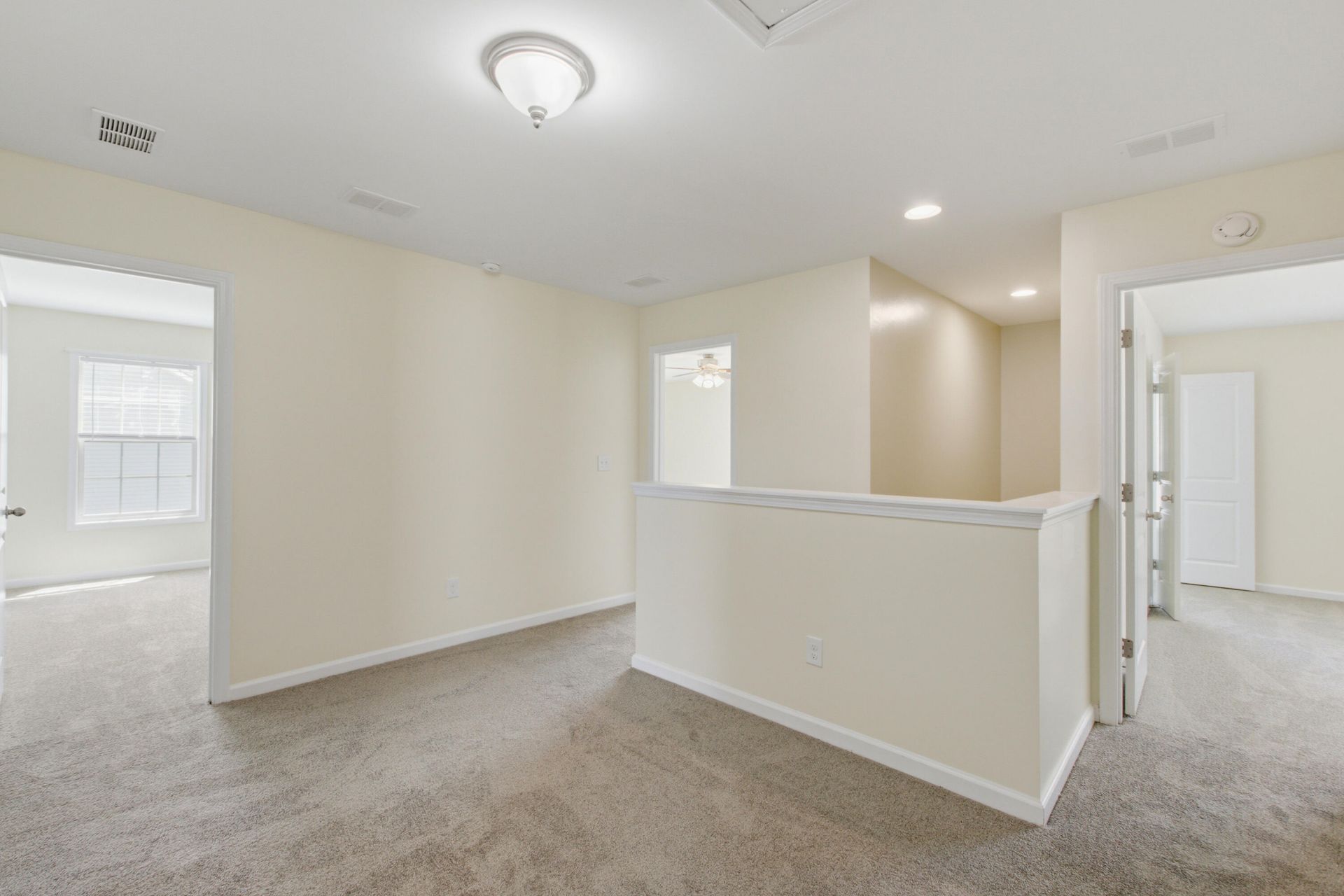 128 Carolina Wren Avenue Photo 37