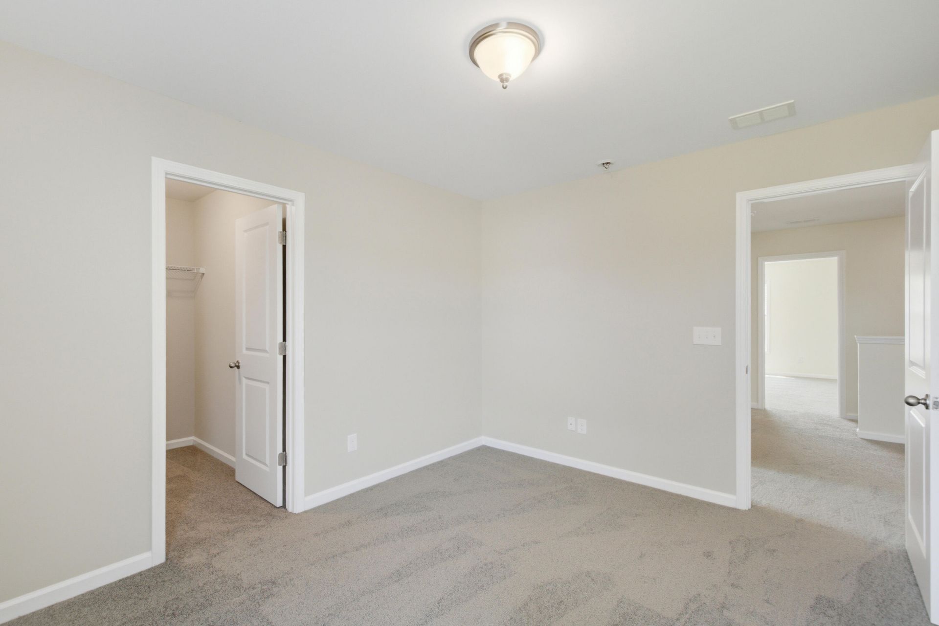 128 Carolina Wren Avenue Photo 44
