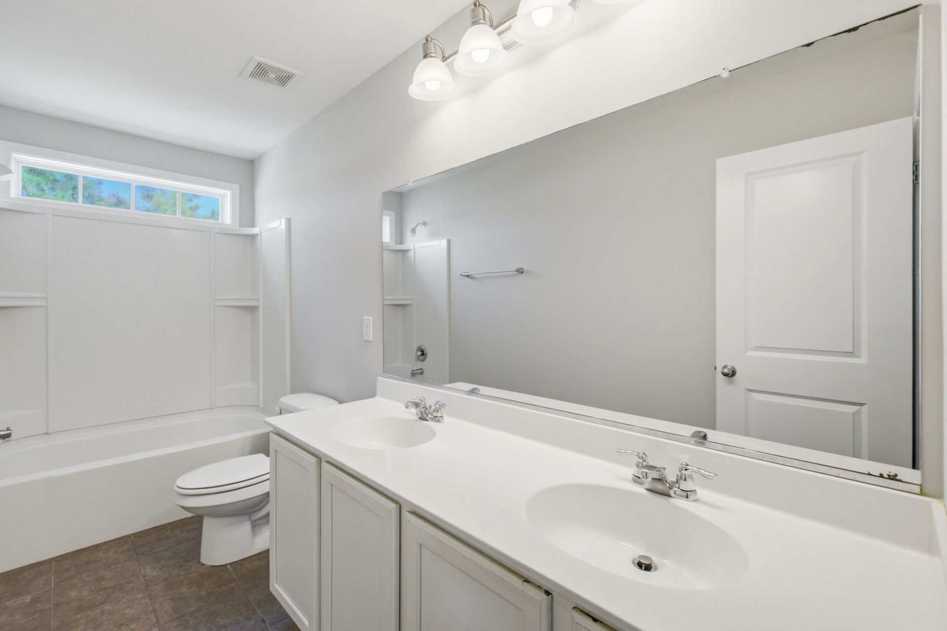 128 Carolina Wren Avenue Photo 45