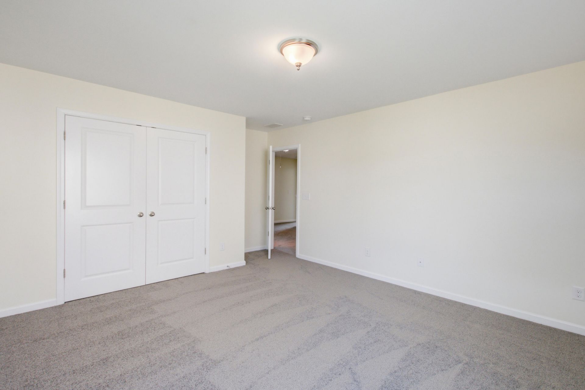128 Carolina Wren Avenue Photo 47