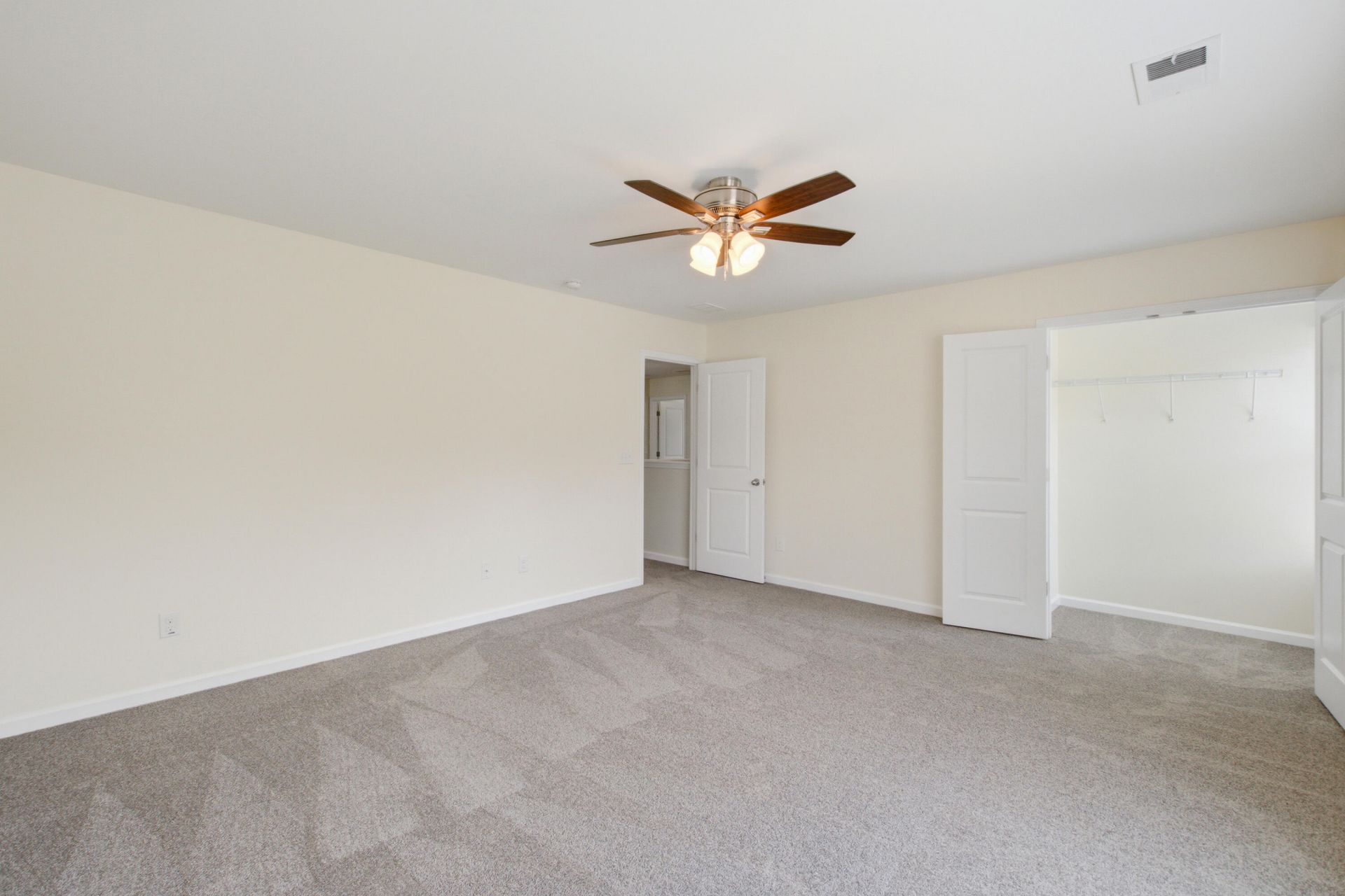 128 Carolina Wren Avenue Photo 51