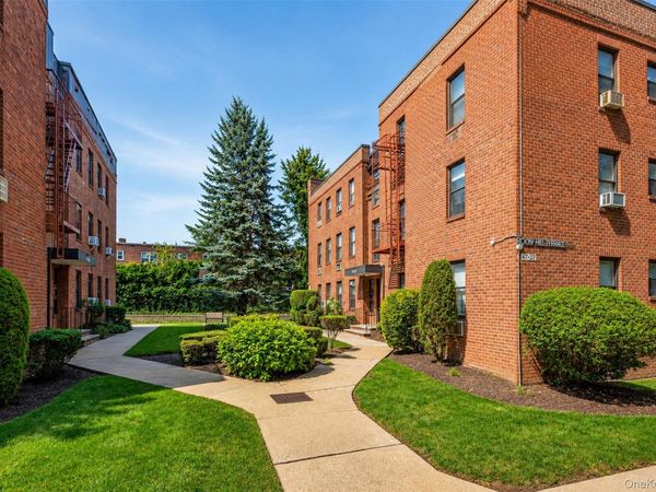 47-22 215th , Unit #2B, Bayside, NY 11364