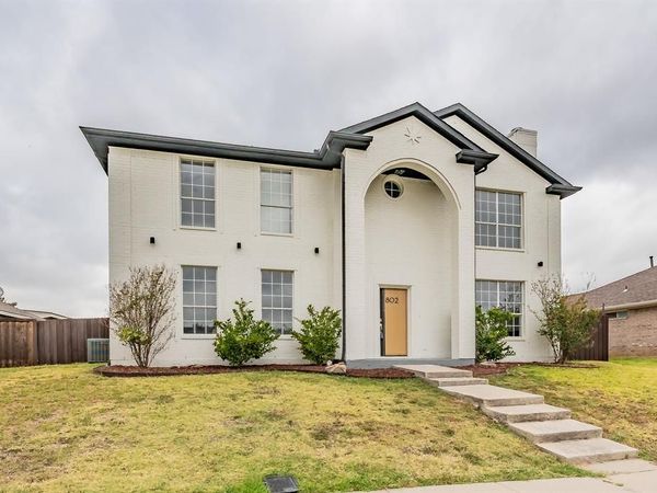 802 Azalia Drive, Lewisville, TX 75067