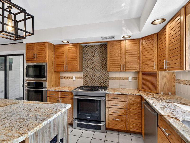 206 Baranof W, Westerville, OH 43081 Photo 10
