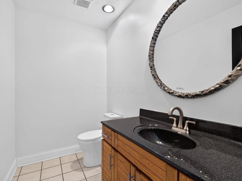 206 Baranof W, Westerville, OH 43081 Photo 19