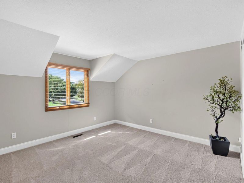 206 Baranof W, Westerville, OH 43081 Photo 27