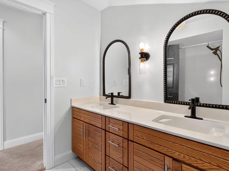 206 Baranof W, Westerville, OH 43081 Photo 28