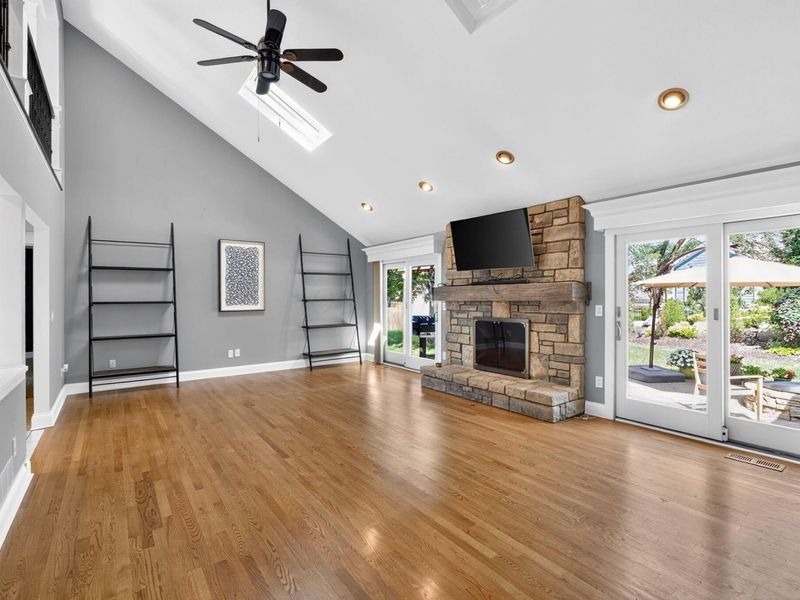 206 Baranof W, Westerville, OH 43081 Photo 3