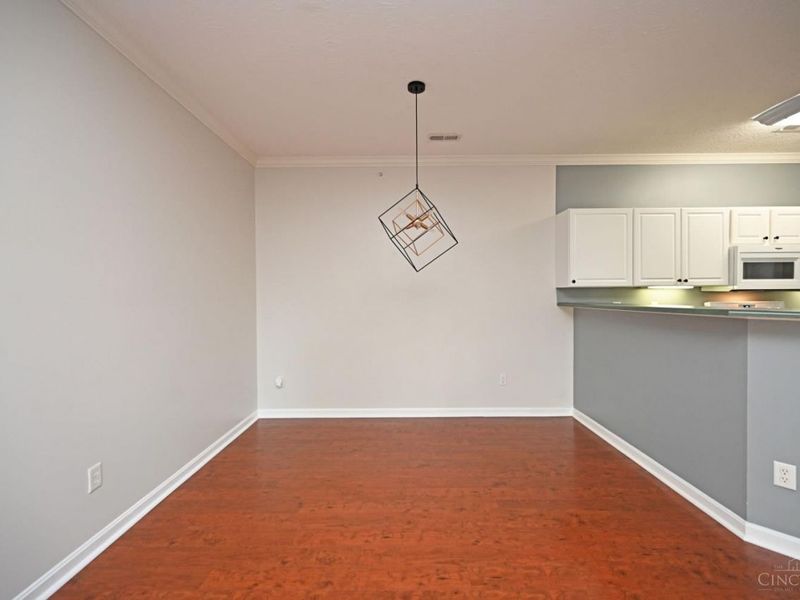 5425 Michelles Oak Court, Unit C, Cincinnati, OH 45248 Photo 13