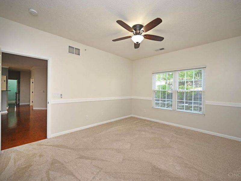 5425 Michelles Oak Court, Unit C, Cincinnati, OH 45248 Photo 22