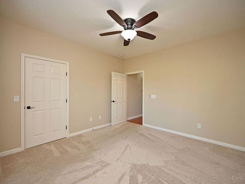 5425 Michelles Oak Court, Unit C, Cincinnati, OH 45248 Photo 37