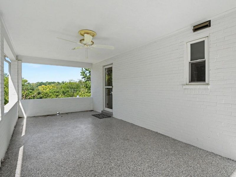 9512 Waxwing Drive, Blue Ash, OH 45241 Photo 13