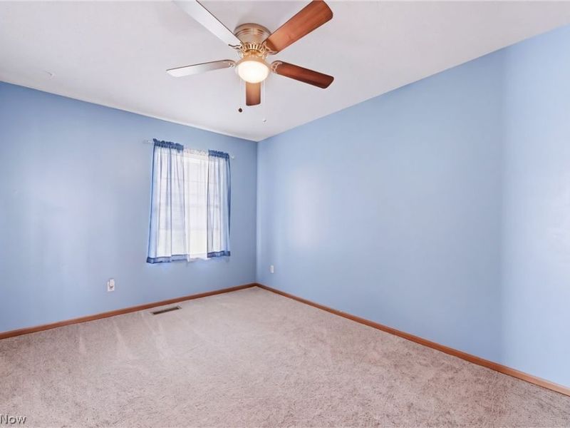 3211 Woodland Trail, Unit B, Cortland, OH 44410 Photo 17