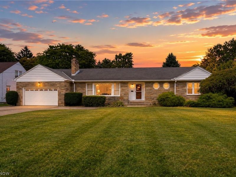 4949 Monticello Boulevard, Richmond Heights, OH 44143 Photo 2