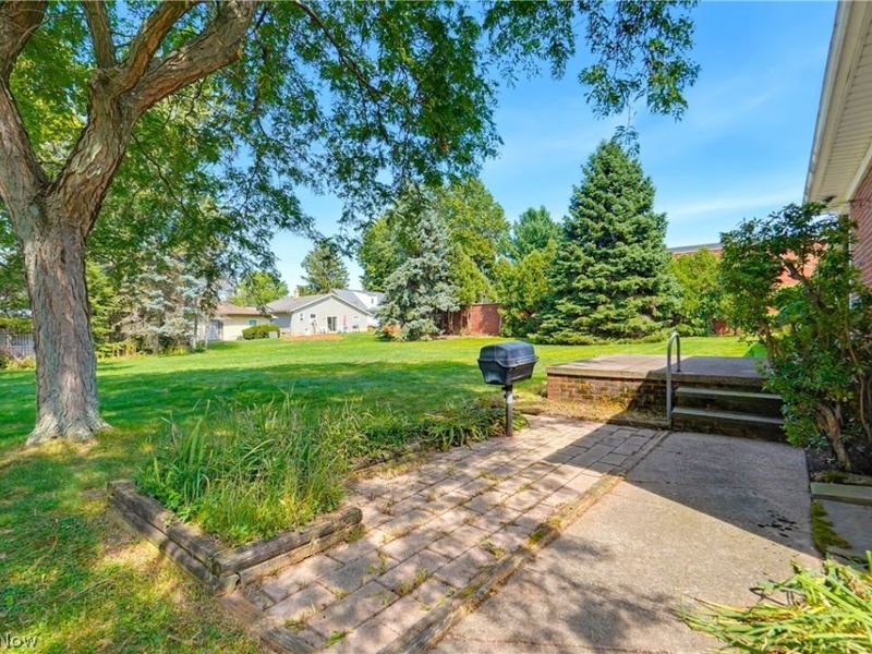 4949 Monticello Boulevard, Richmond Heights, OH 44143 Photo 3