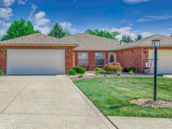 15 Riverview Dr, Shelby, OH 44875