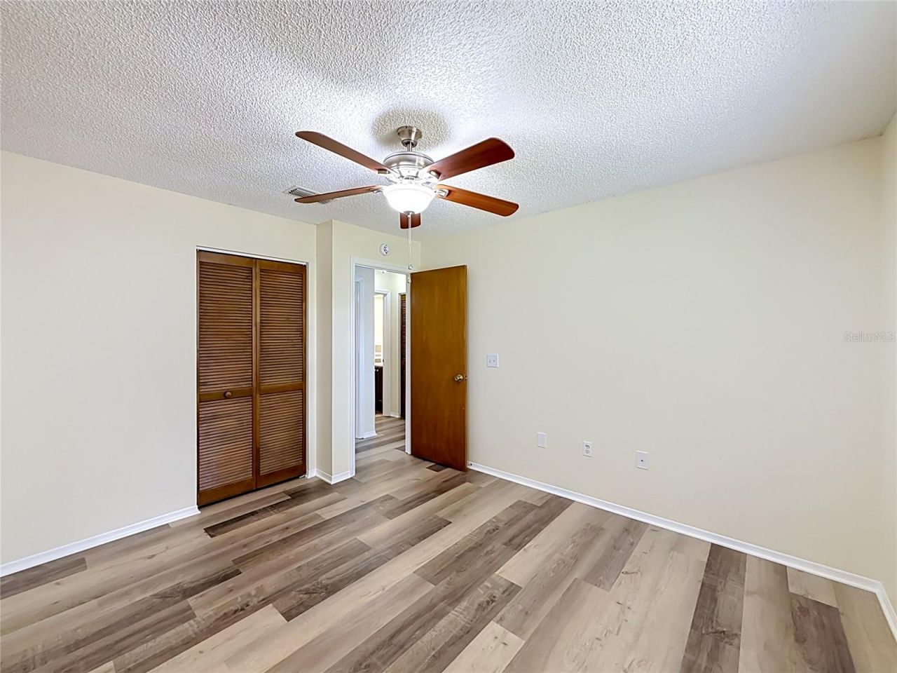 12505 Wedgefield Drive, Grand Island, FL 32735 Photo