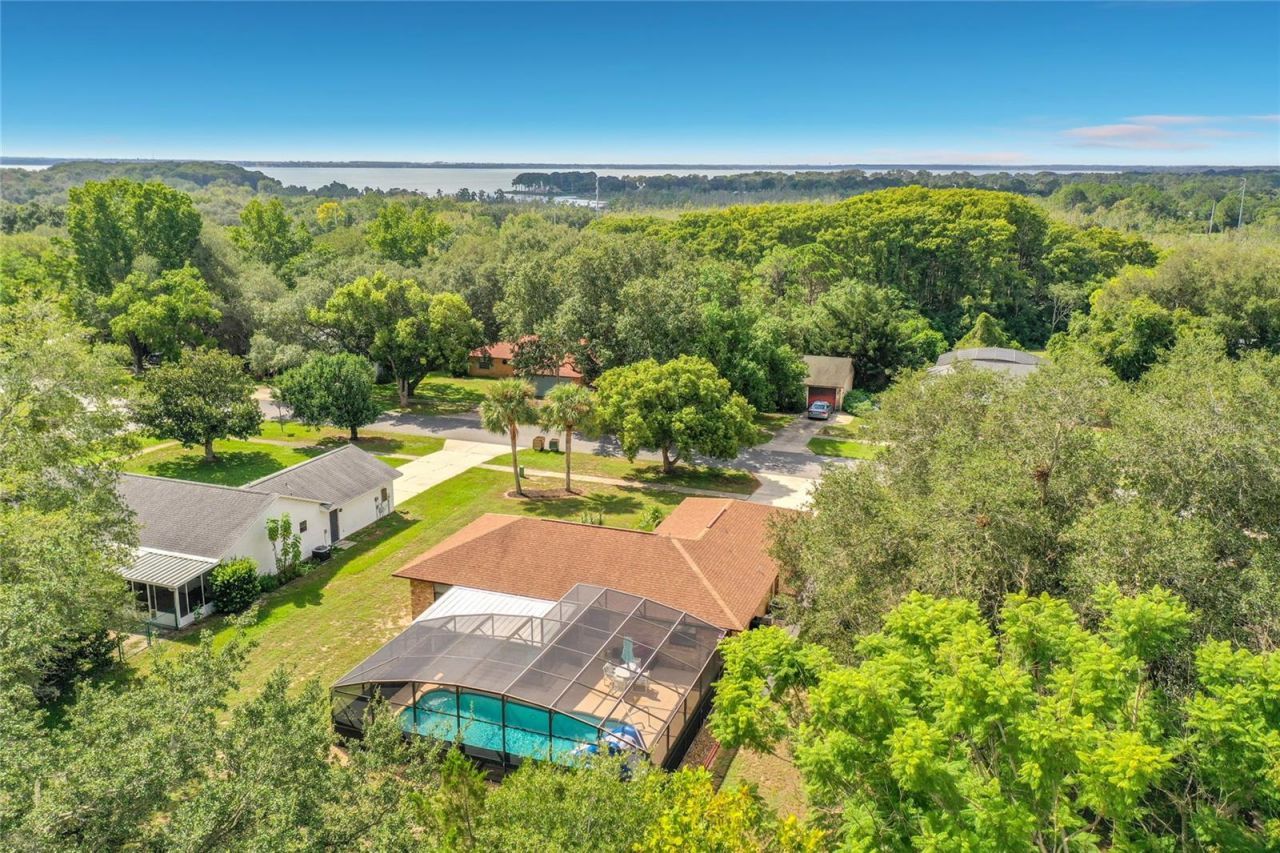 12505 Wedgefield Drive, Grand Island, FL 32735 Photo